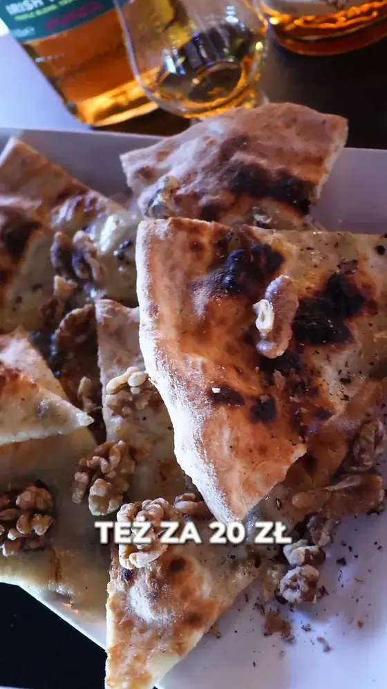 Kadr z rolki UGC nagranej dla marki z branży gastronomicznej.